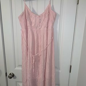 Maternity maxi dress